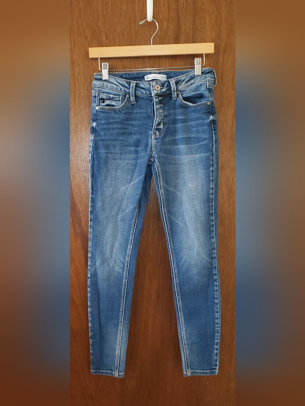 Kancan Mid Rise Button Fly Skinny Jeans Sz 26
